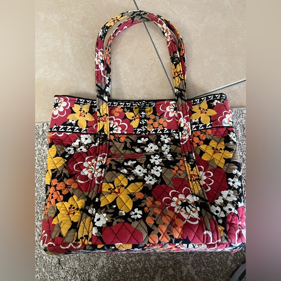 Vera Bradley Bags Vera Bradley Collegiate Tote W Single Button Top